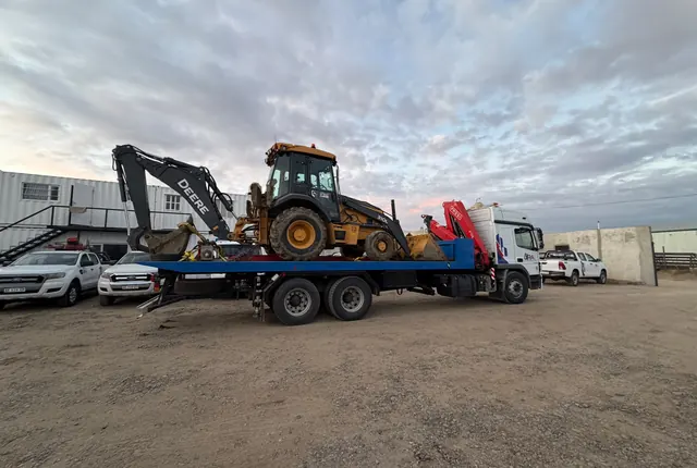 Equipos viales y transporte de maquinaria